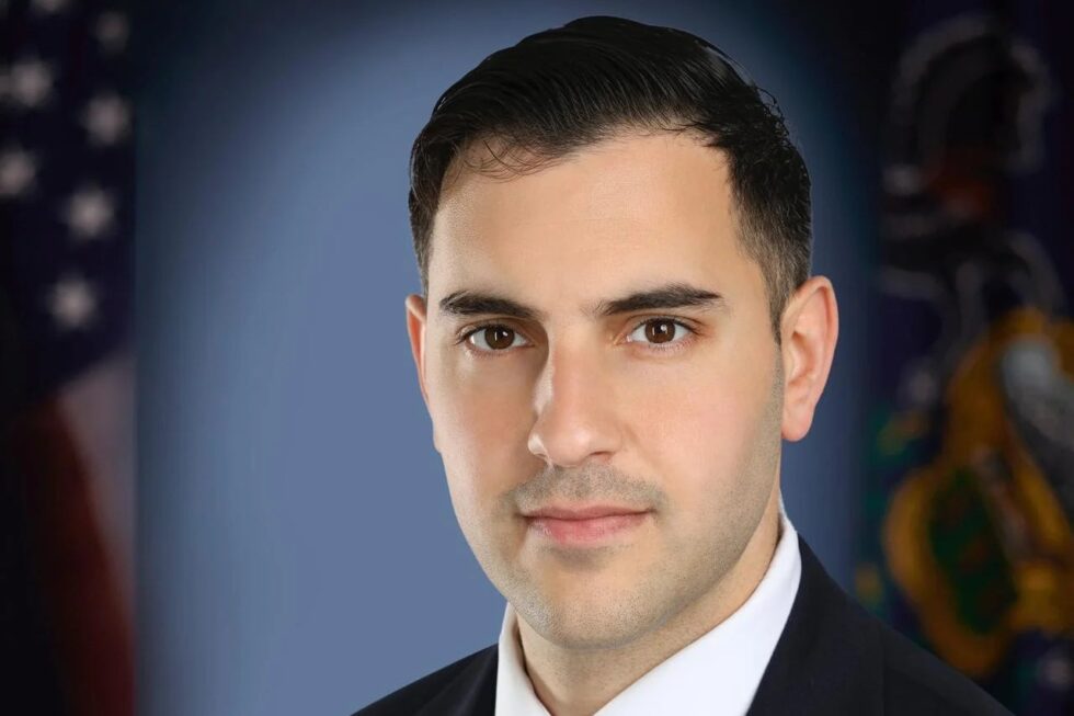 New Sheriff Changed the Relationship with ICE. He’s now Keynote Speaker ...